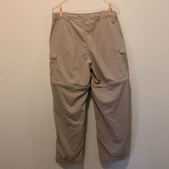 Columbia - Zip-off Taupe Fishing Pants​​​ - Picture 2 of 4